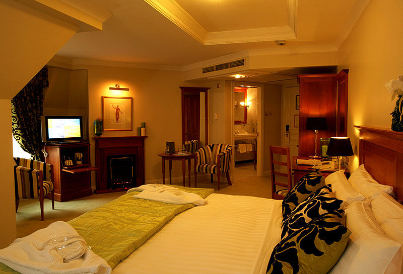 Westwood Hotel 戈尔韦 客房 照片