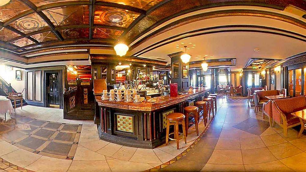 Westwood Hotel 戈尔韦 外观 照片