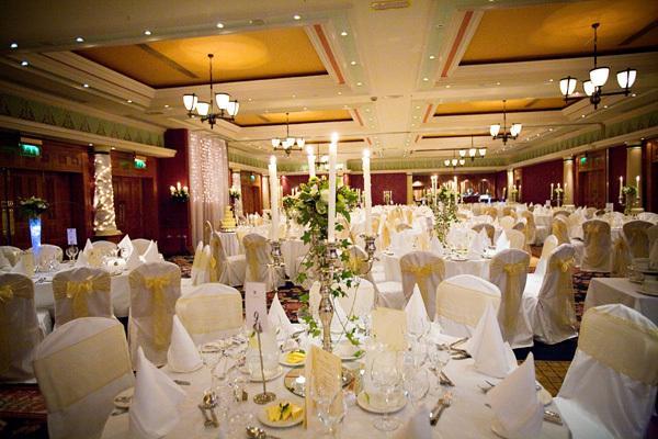 Westwood Hotel 戈尔韦 外观 照片